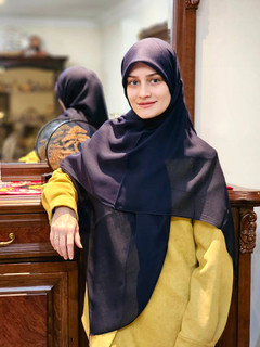 روسری نخ وال سورمه ای