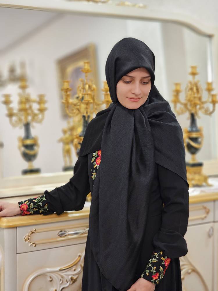 روسری کریستال مشکی