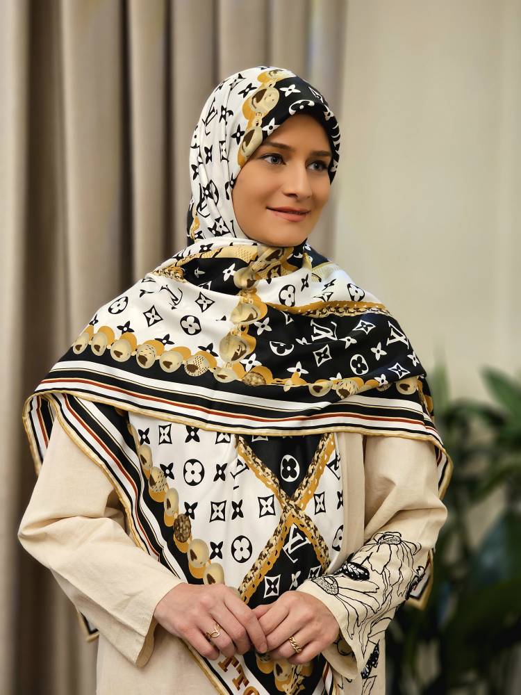 روسری ابریشم وارداتی مشکی سفید