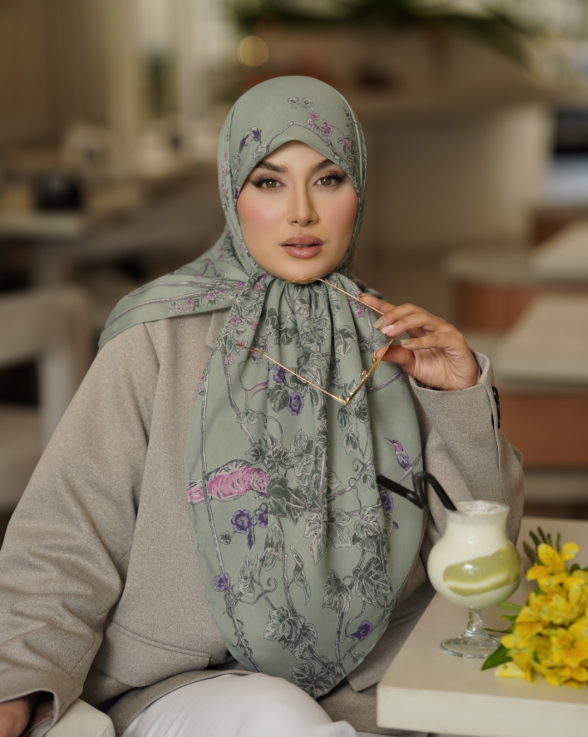 روسری نخ وال سبز پاستلی طرح گنجشک