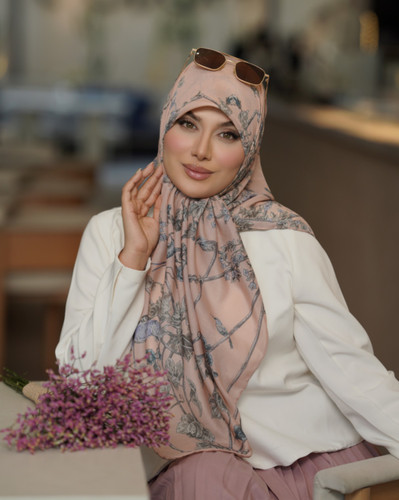 روسری نخ وال صورتی طرح گنجشک