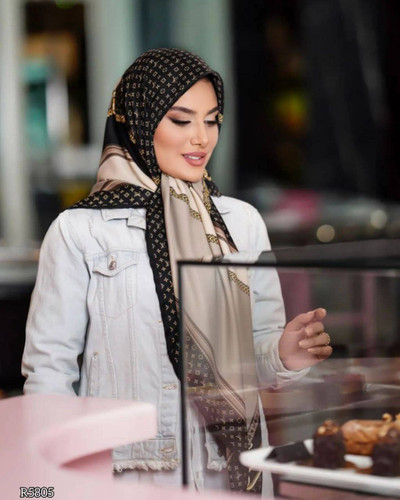 روسری ابریشم توییل مشکی کرم