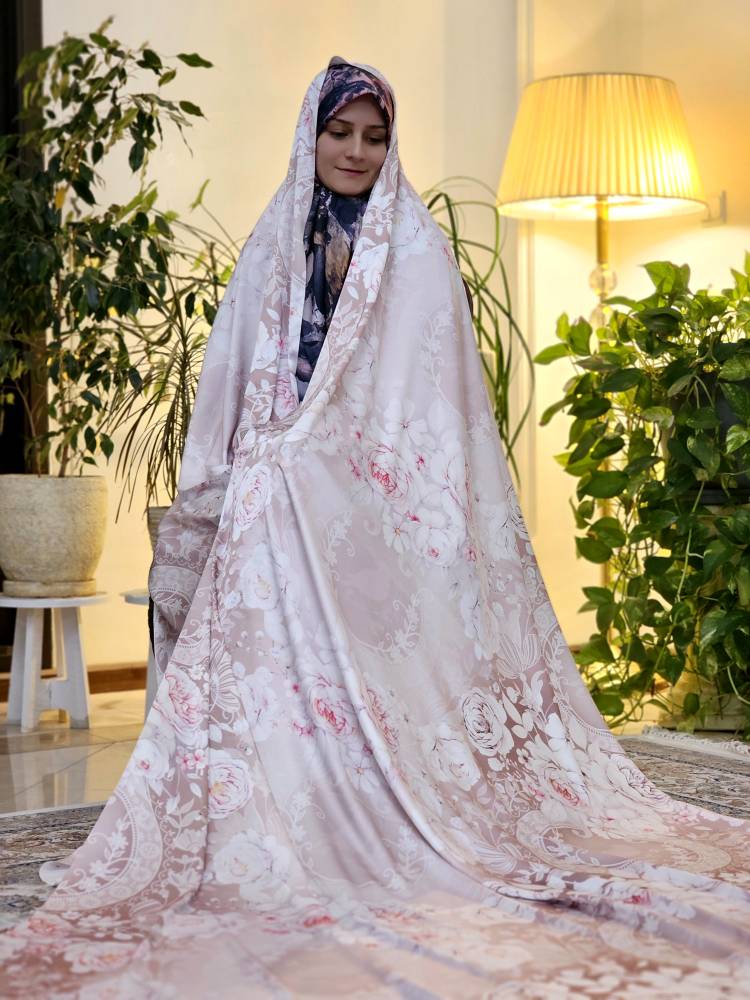 چادر مجلسی سیلک کرم صورتی