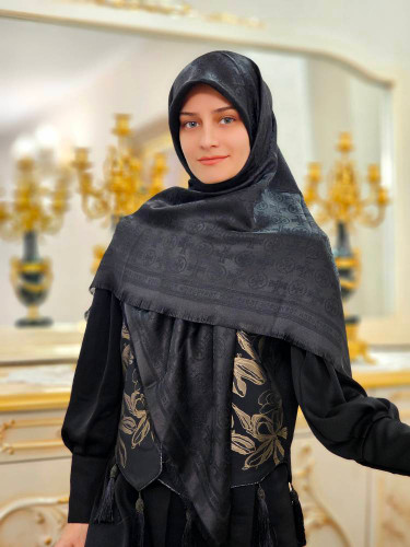 روسری مشکی لمه دار سایز ۱۲۰