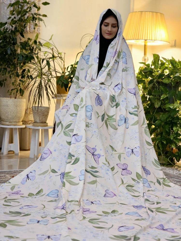 چادر مجلسی طرح گل و پروانه