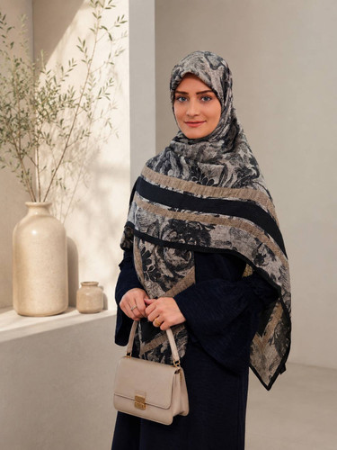روسری نخی لمه رنگ موکا کرم
