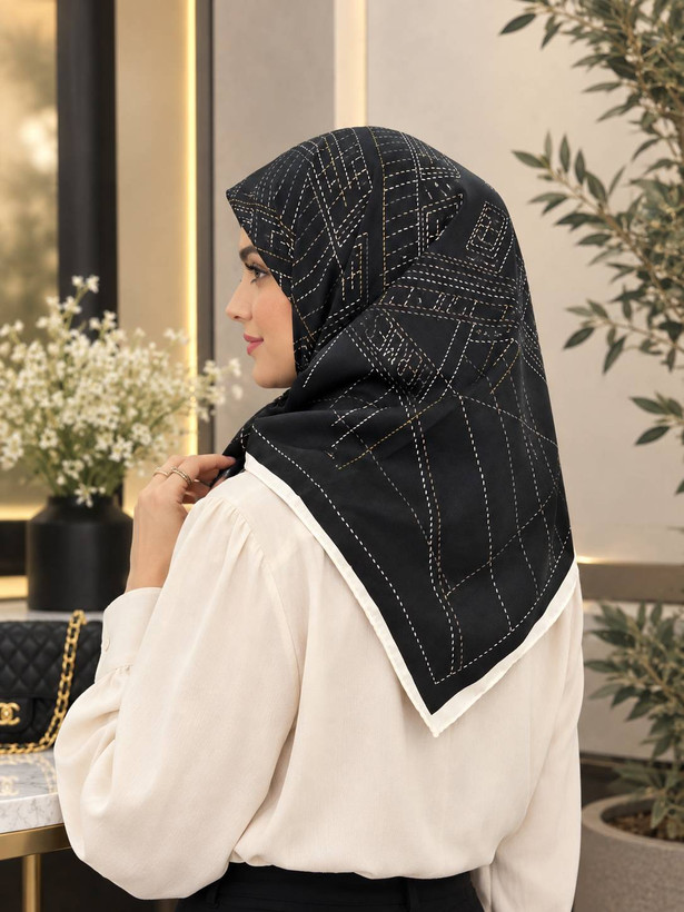 روسری ابریشم سایز ۹۰ کیفیت مستر وارداتی مشکی سفید