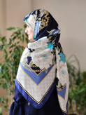 روسری ابریشم ژاکارد وارداتی سرمهای آبی سایز ۱۴۰