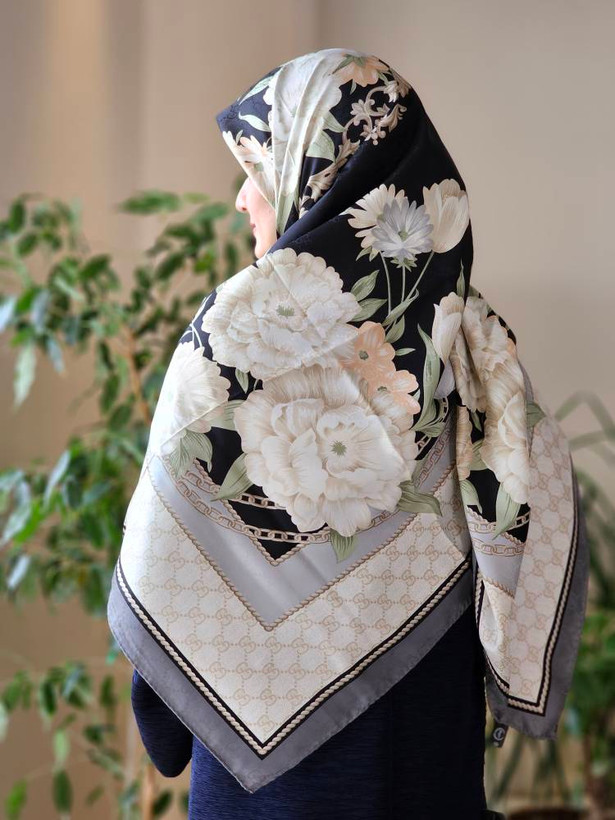 روسری ابریشم ژاکارد وارداتی مشکی طوسی سایز ۱۴۰