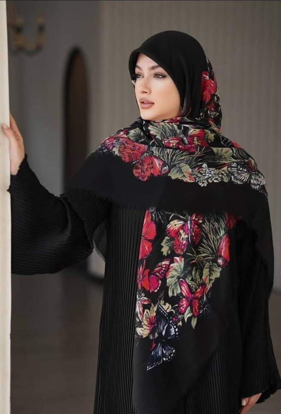 روسری نخی یونیک وارداتی سایز ۱۴۰