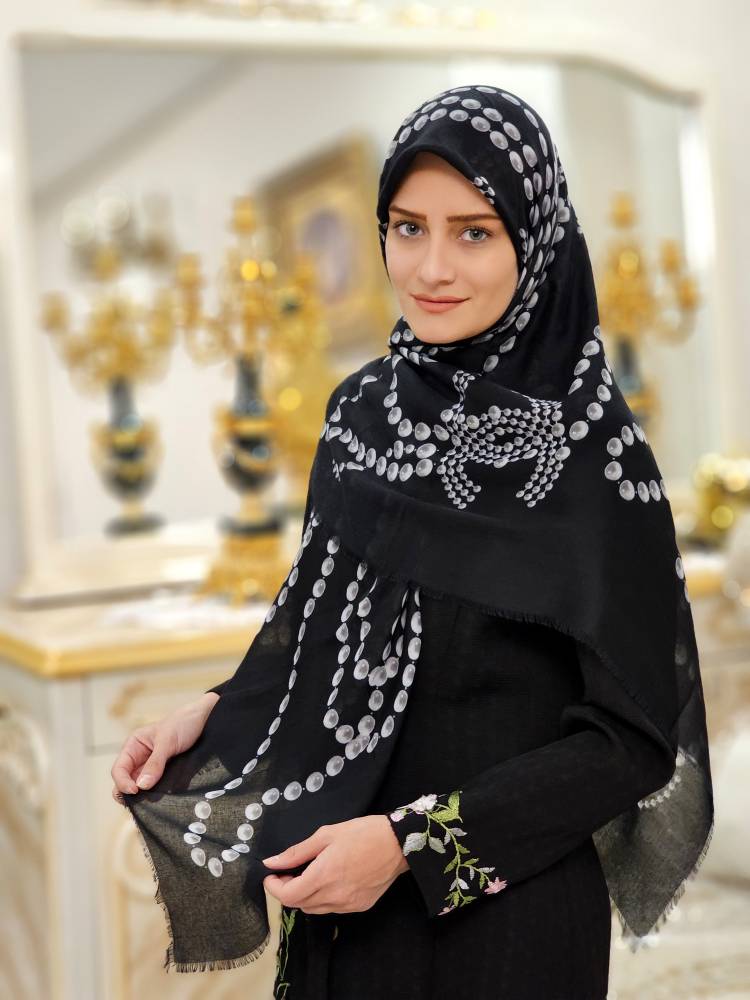 روسری نخی یونیک وارداتی سایز ۱۴۰ دورو