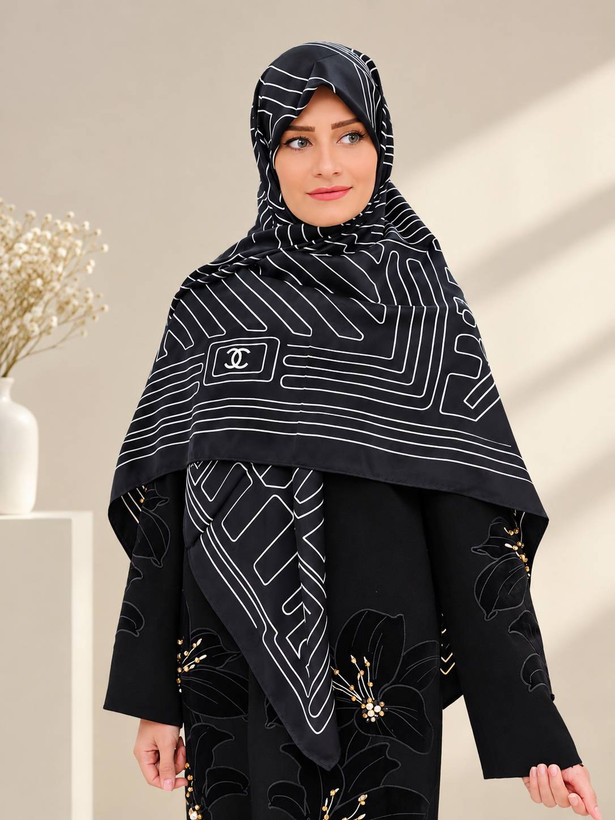 روسری ابریشم ژاکارد مشکی سفید وارداتی سایز ۱۴۰