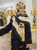 روسری ابریشم ژاکارد مشکی طلایی سفید سایز ۱۴۰