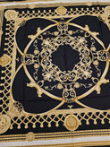 روسری ابریشم ژاکارد مشکی طلایی سفید سایز ۱۴۰