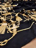 روسری ابریشم ژاکارد مشکی طلایی سایز ۱۲۰