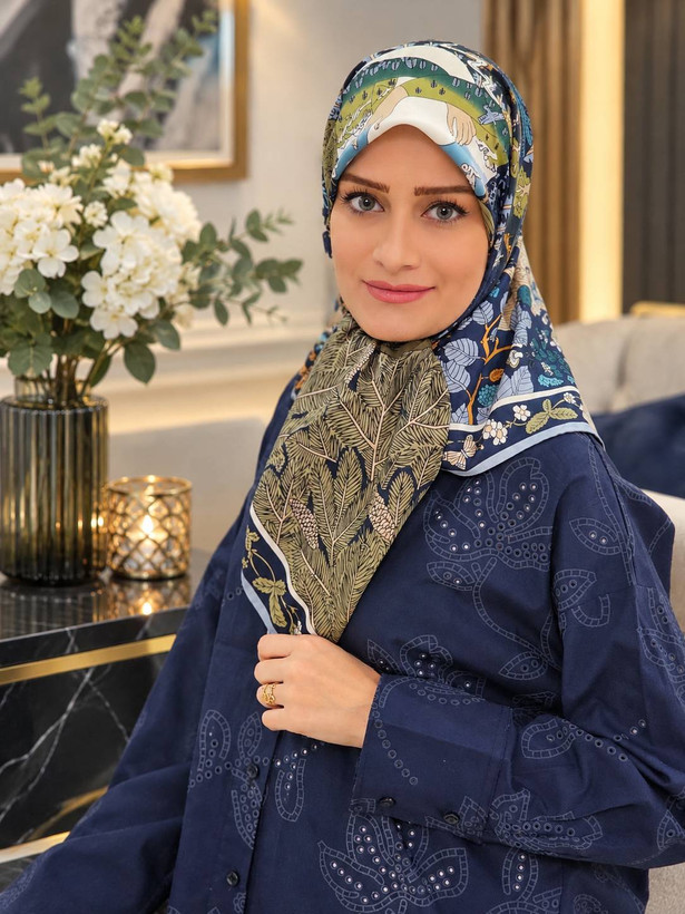 روسری ابریشم کیفیت مستر وارداتی سایز ۹۰