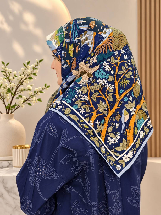 روسری ابریشم کیفیت مستر وارداتی سایز ۹۰