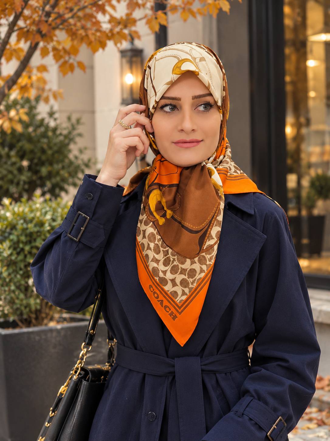 روسری ابریشم کیفیت مستر وارداتی سایز ۹۰ رنگ نارنجی برند کوچ