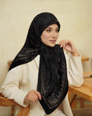 روسری دووره مشکی سایز ۱۱۰
